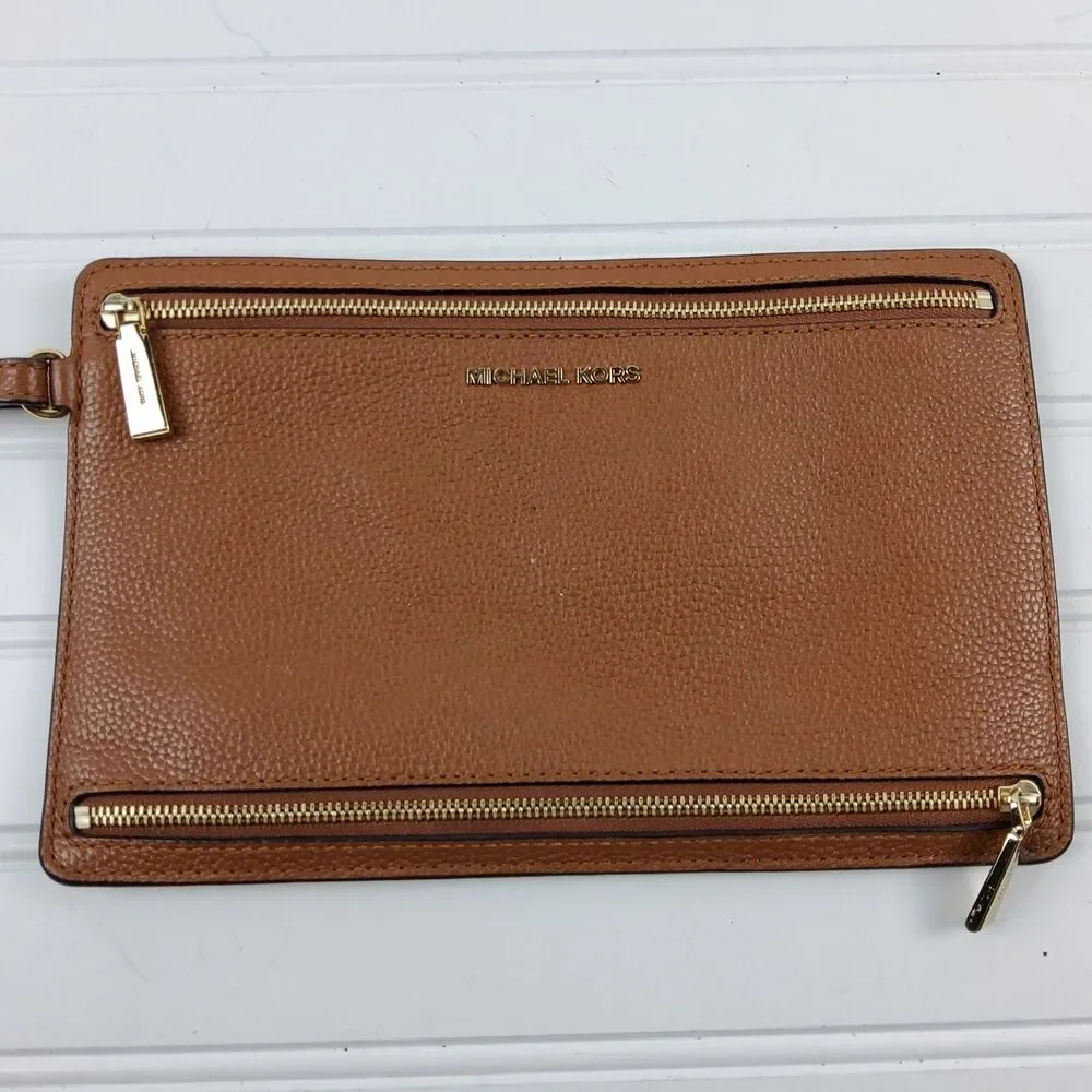 Michael Kors MK Pebbled Leather Double Zip Pouch Wristlet Clutch Wallet